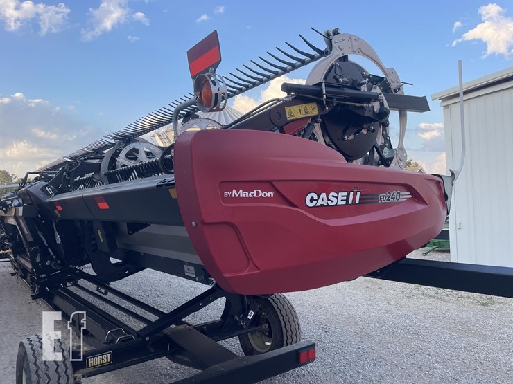 2024-case-ih-fd240-image-6