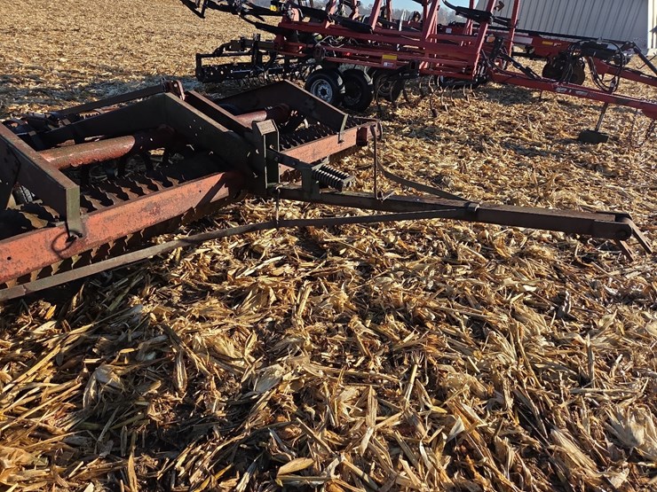 13'6"-brillion-cultimulcher-image-5