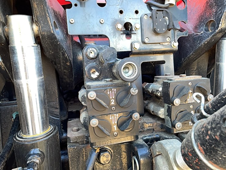 case-ih-275-image-20