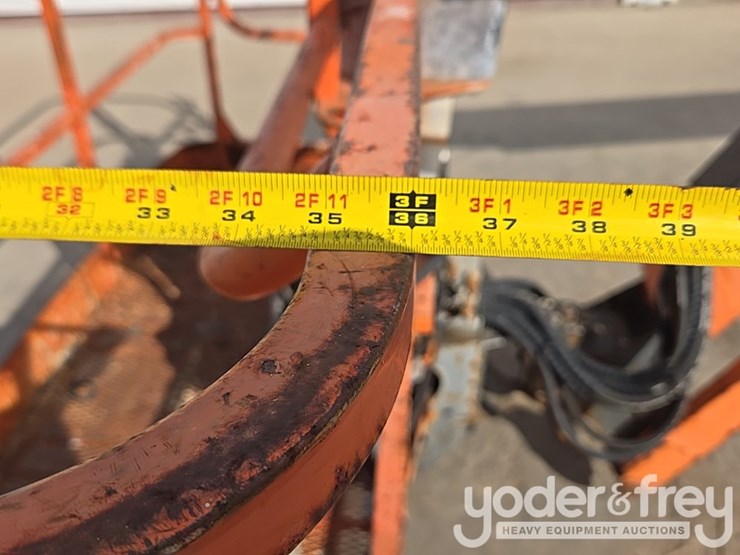 2015-jlg-600aj-image-21