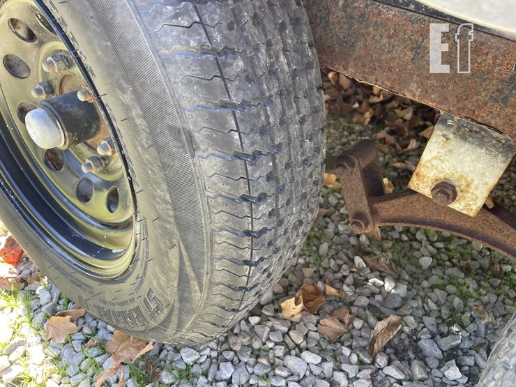 2010-h&h-trailers-18-ft-x-82-in-image-11