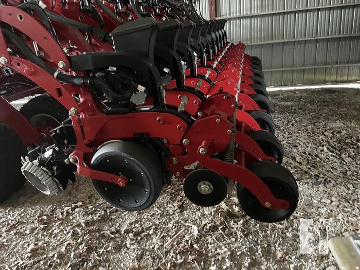 2024-case-ih-2160-image-32