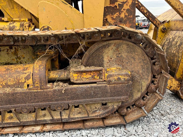 massey-ferguson-300-image-13