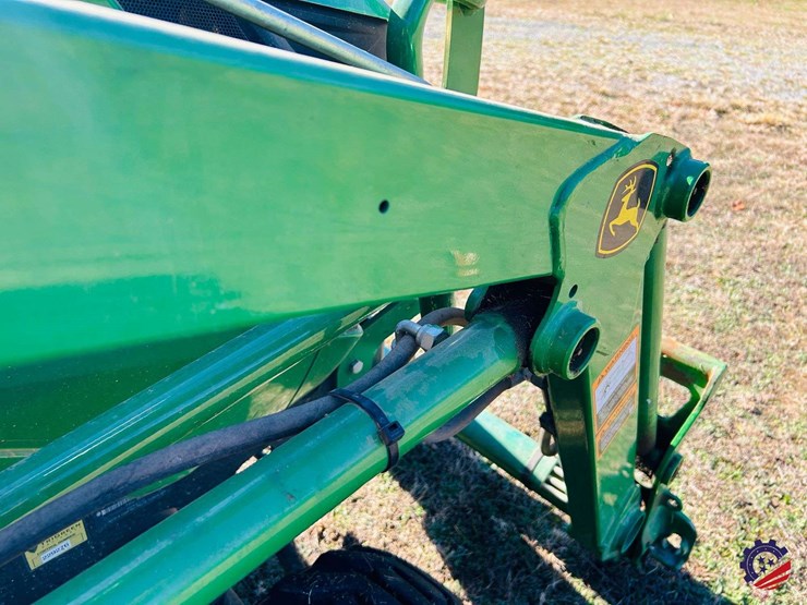 2016-john-deere-1025r-image-14