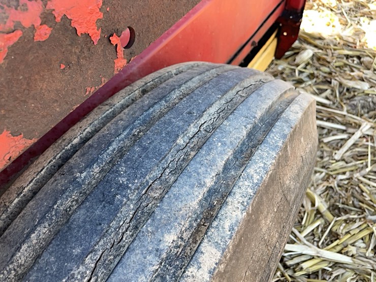 new-holland-514-image-14