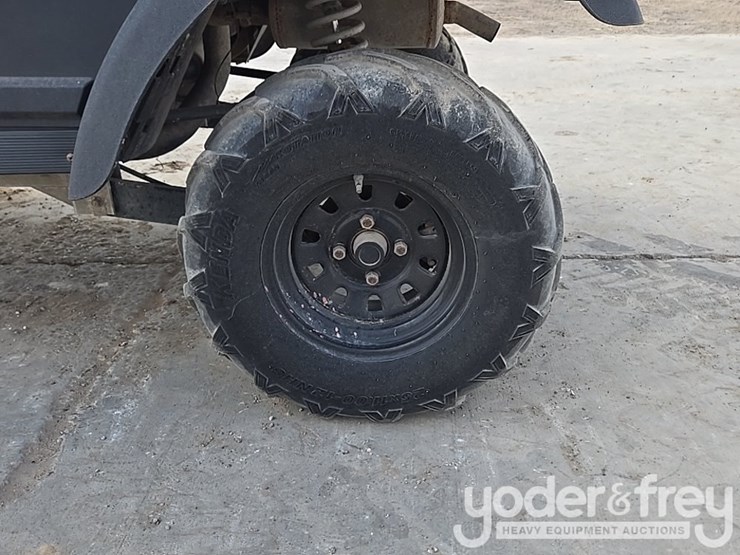 2020-club-car-carryall-1700-image-24