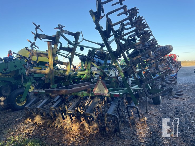 1993-john-deere-550-image-9