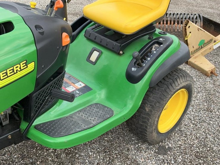 john-deere-l120-image-12