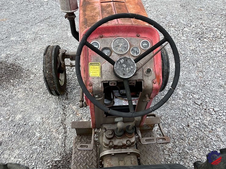 massey-ferguson-mf165-image-36