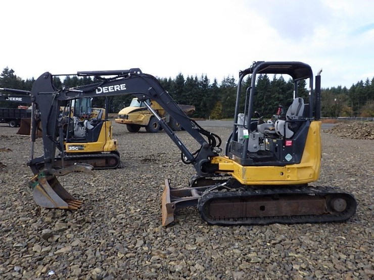 2019-deere-50g-image-6