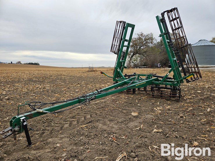 great-plains-2330sc-30'-wide-seedbed-conditioner-image-1