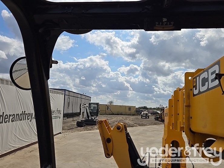 2017-jcb-510-56-image-129