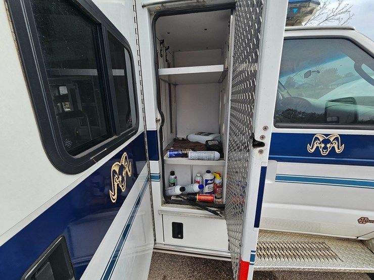 #22778-•-2003-ford-econoline-van-ambulance-image-57