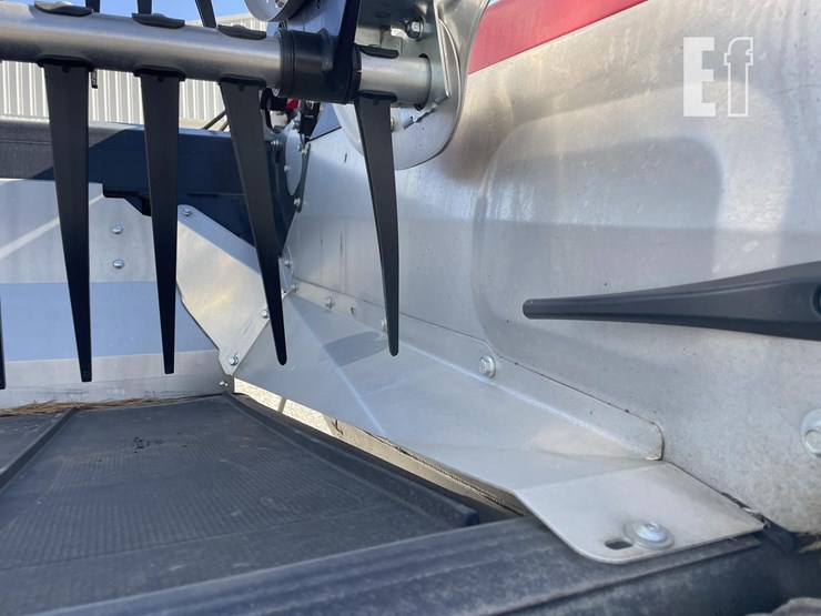 2024-case-ih-fd240-image-45