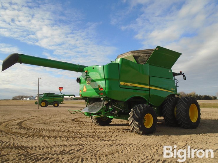 2020-john-deere-s780-image-5