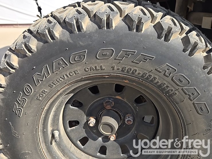 2019-club-car-carryall-1700-image-36