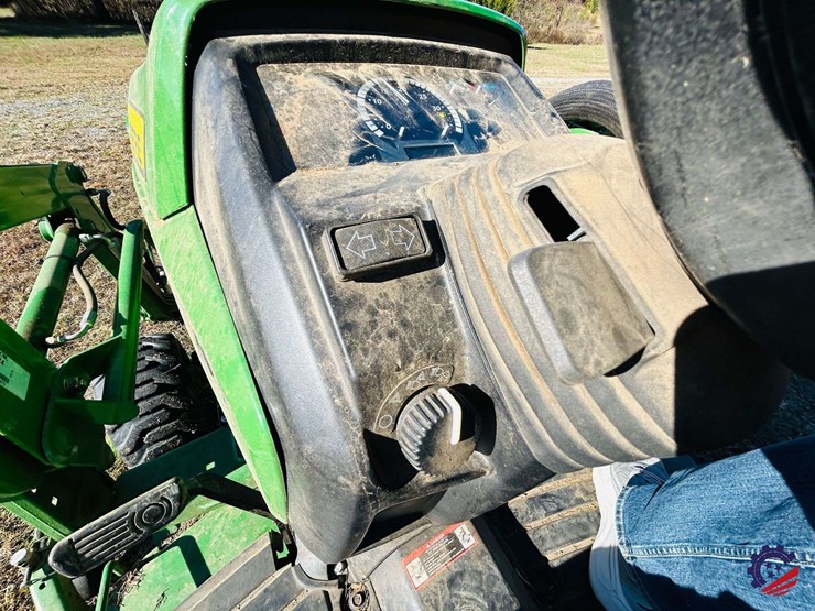 2016-john-deere-1025r-image-83