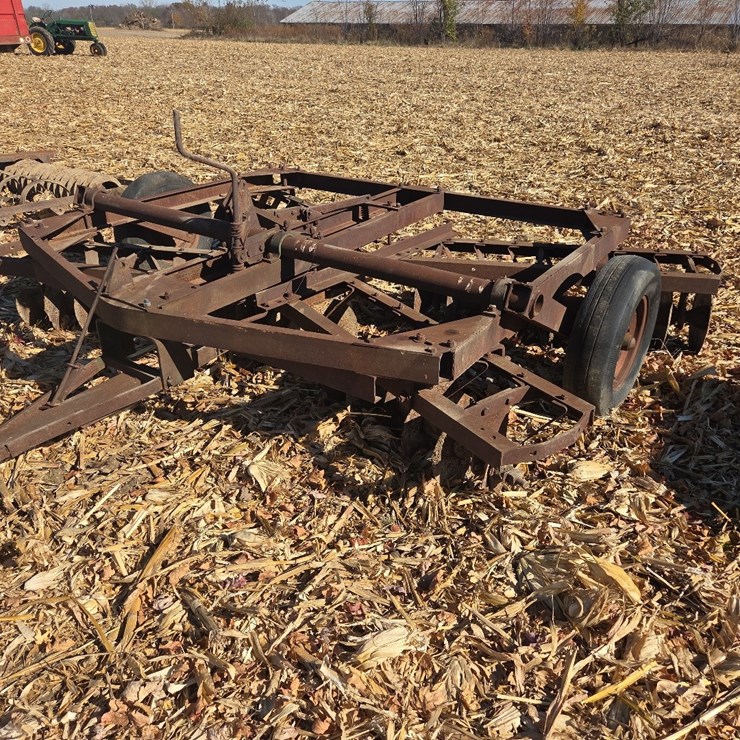 Oliver 10' wheel disc