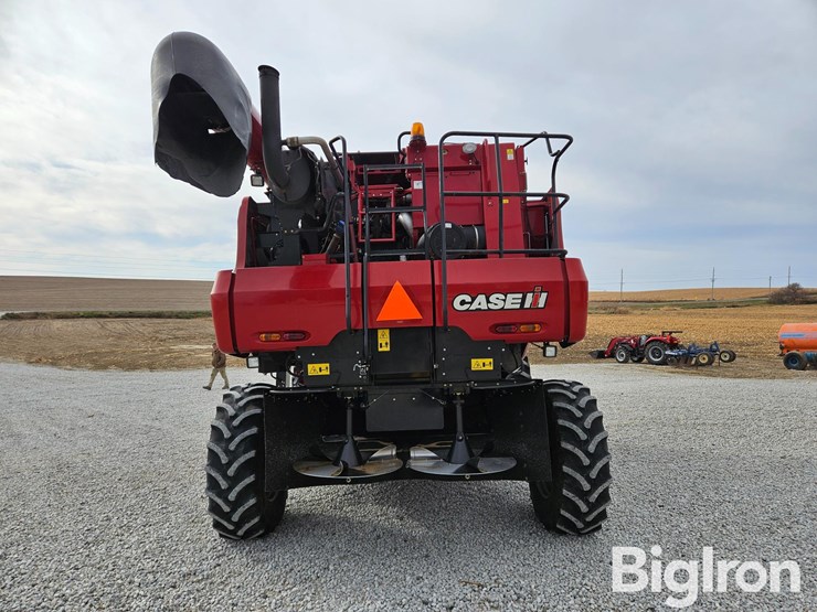2015-case-ih-5140-image-6