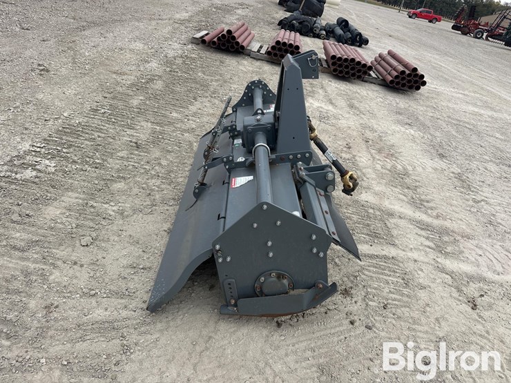 titan-uh-72-3-pt-tiller-image-4