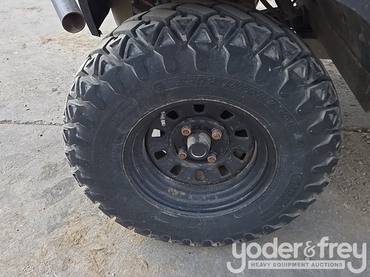 2020-club-car-carryall-1700-image-17