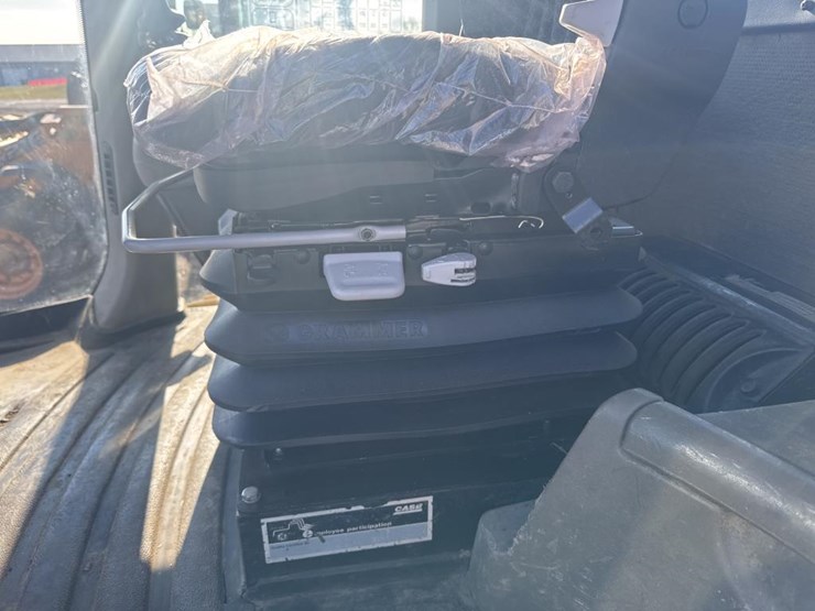 case-621f-xr-image-36