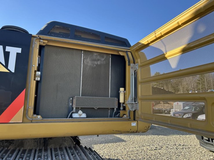 2014-caterpillar-336el-image-54