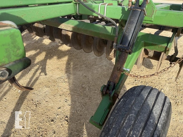 john-deere-714-image-8