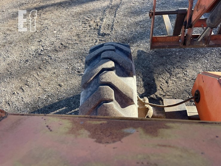 sky-trak-6036-image-17