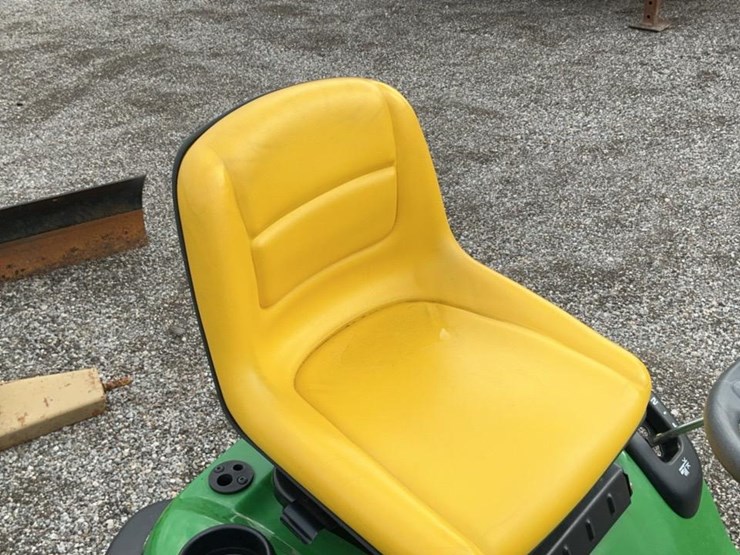 john-deere-l120-image-22
