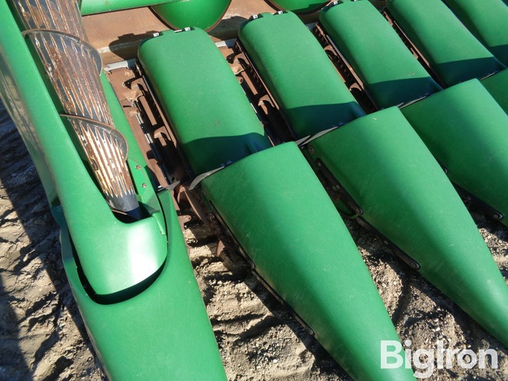 2021-john-deere-c18r-image-20