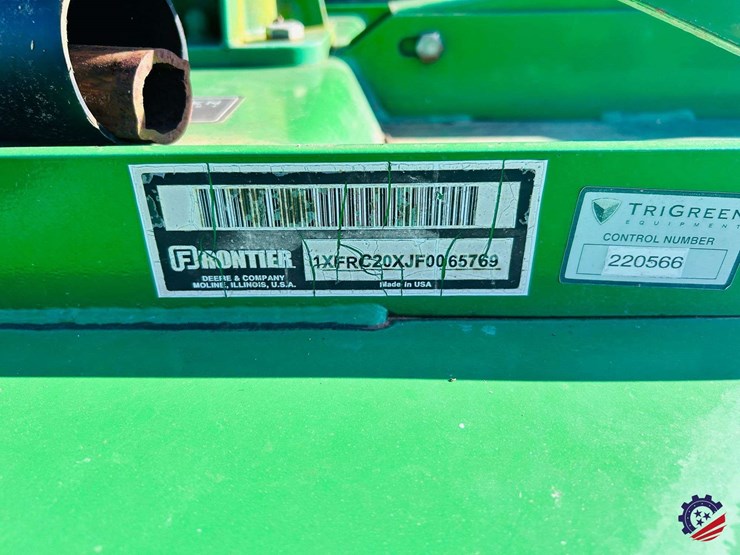 2016-john-deere-1025r-image-129