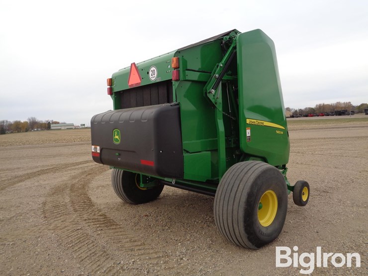 2021-john-deere-560m-image-19