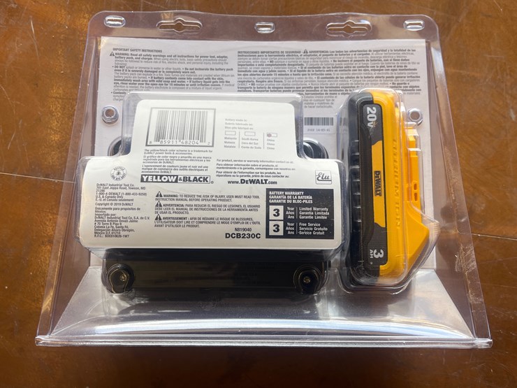 #25-•-dewalt-lithium-battery-and-charger-image-2