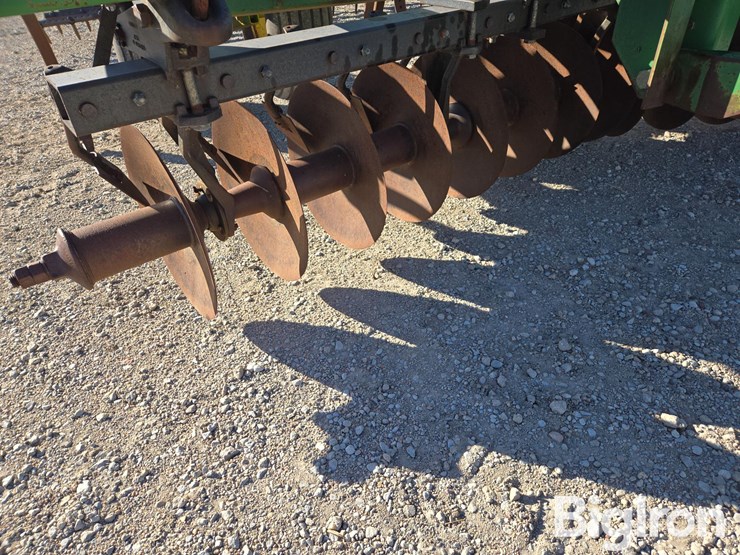 john-deere-714-image-13