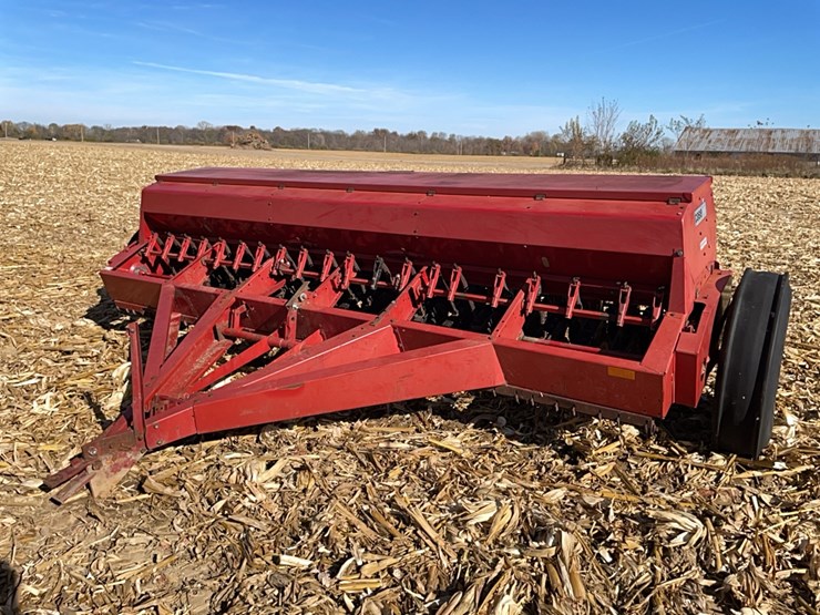 case-ih-5300-image-1