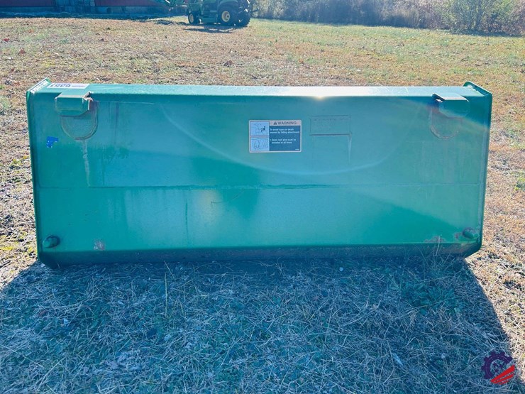 2016-john-deere-1025r-image-95