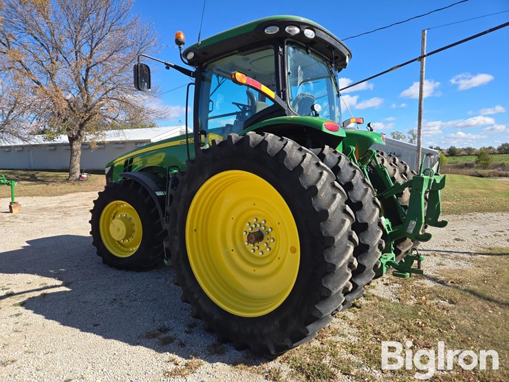 2016-john-deere-8245r-image-7