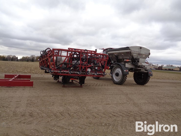 2018-case-ih-trident-5550-image-9