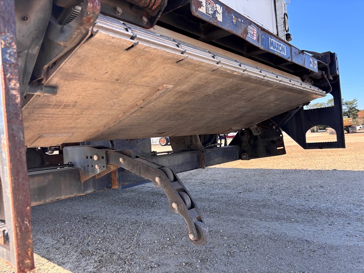 2014-axle-24ft-image-6