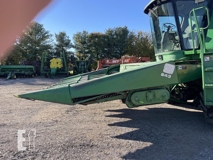 1988-john-deere-643-image-5