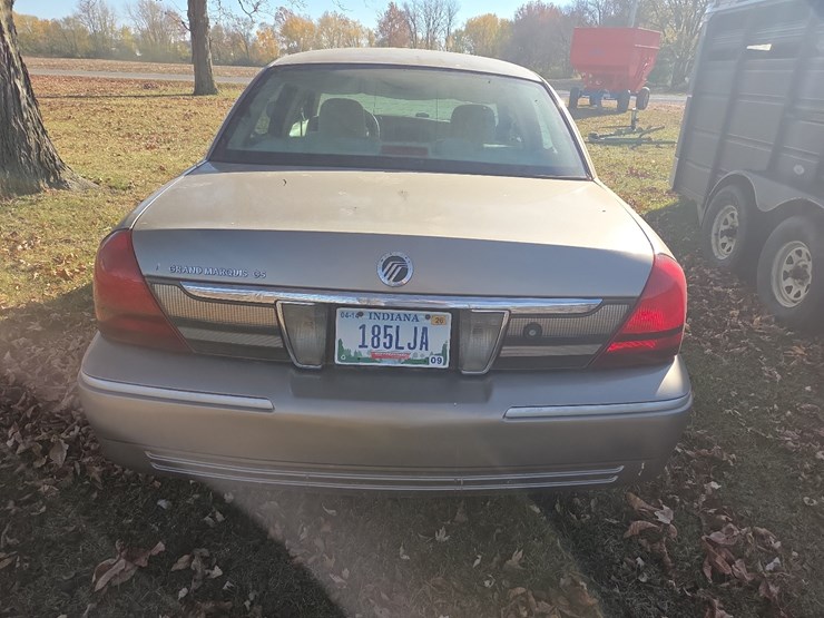 2006-mercury-grand-marquis-gs-car-image-6