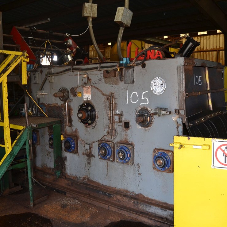 LIGNA 10"X36" TOP ARBOR GANG SAW W/ QUICK CHANGE DOOR W/ CHROME PRESS ROLLS W/ 14' HANDS OFF INFEED W/ POSITIONS SYSTEM W/ CANT TURNER W/ 2 LINE LAZER LITES W/ CONTROLS