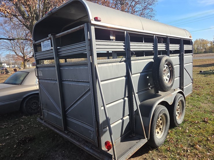 16'-ponderosa-livestock-trailer-image-8