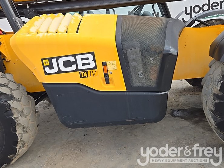 2017-jcb-510-56-image-87