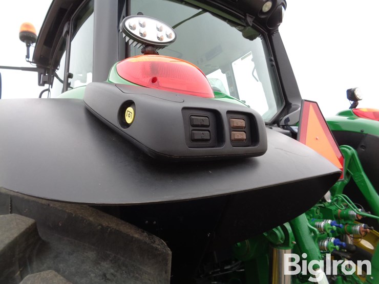 2023-john-deere-6155m-image-19