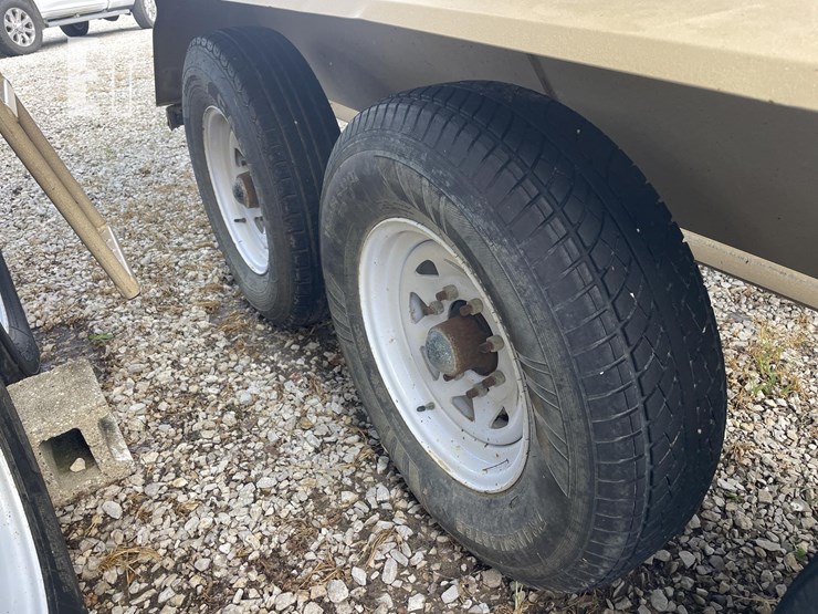 2010-unverferth-3750-image-20