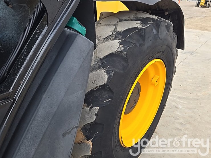 2017-jcb-510-56-image-22