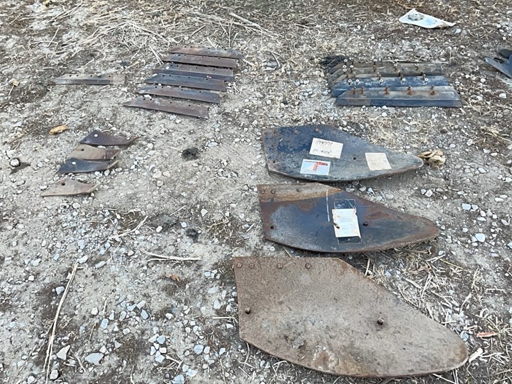 moldboard-plow-hardware-image-1