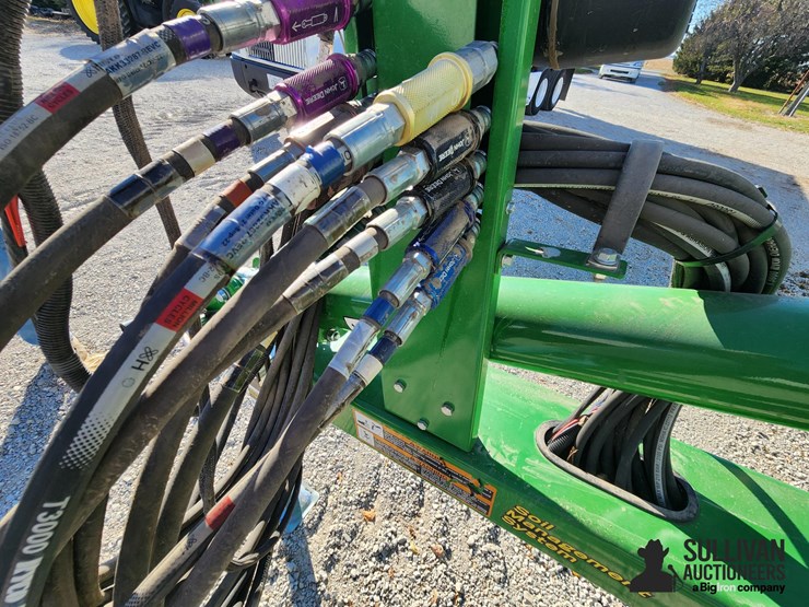 2022-john-deere-2660vt-image-14